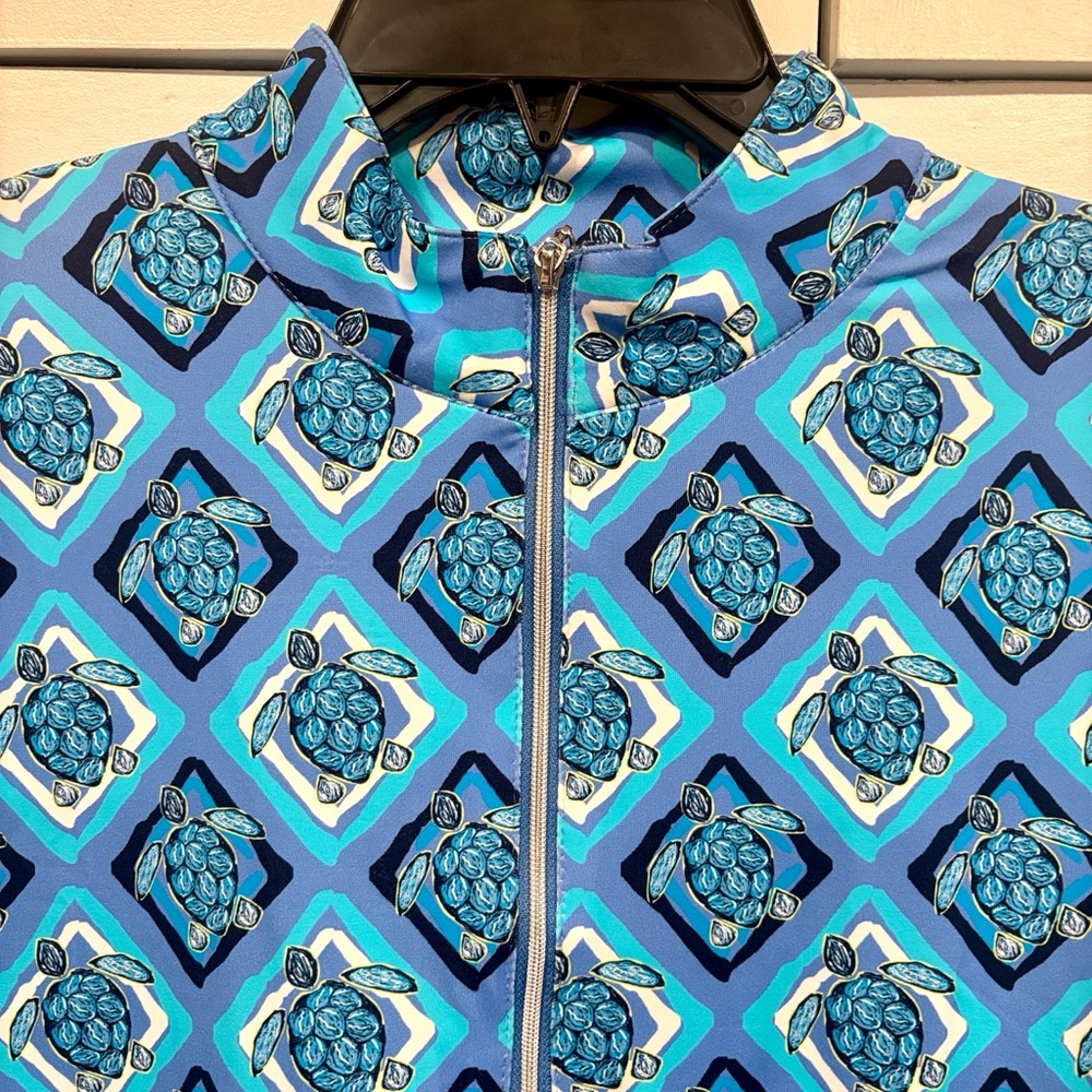 NWOT Lulu-B Blue Turtle Pattern Quarter Zip - Picture 2 of 5